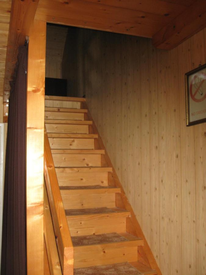 Podina Guest House Poiana Horea エクステリア 写真